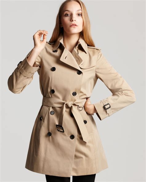 burberry trench coat women'